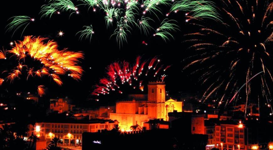 Piso Centro Elche Junto Basilica Lejlighed Eksteriør billede